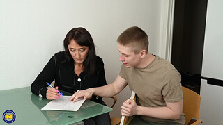 Упругие сиськи